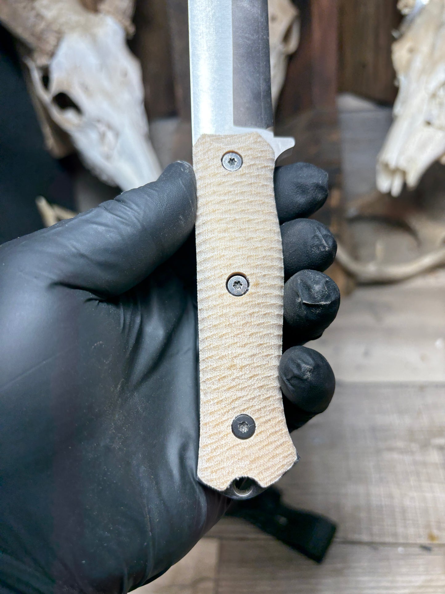 Fallkniven S1X  Handles