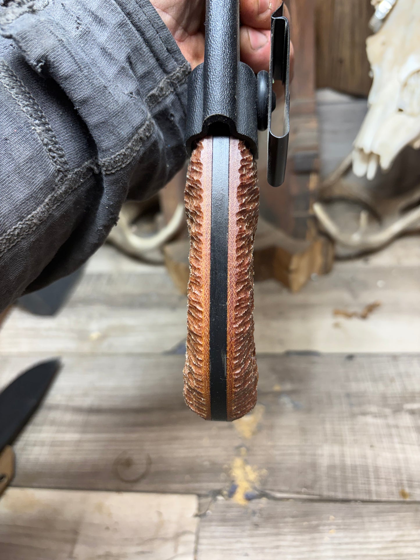 Tops Knives Tom Brown Tracker T1 Handles