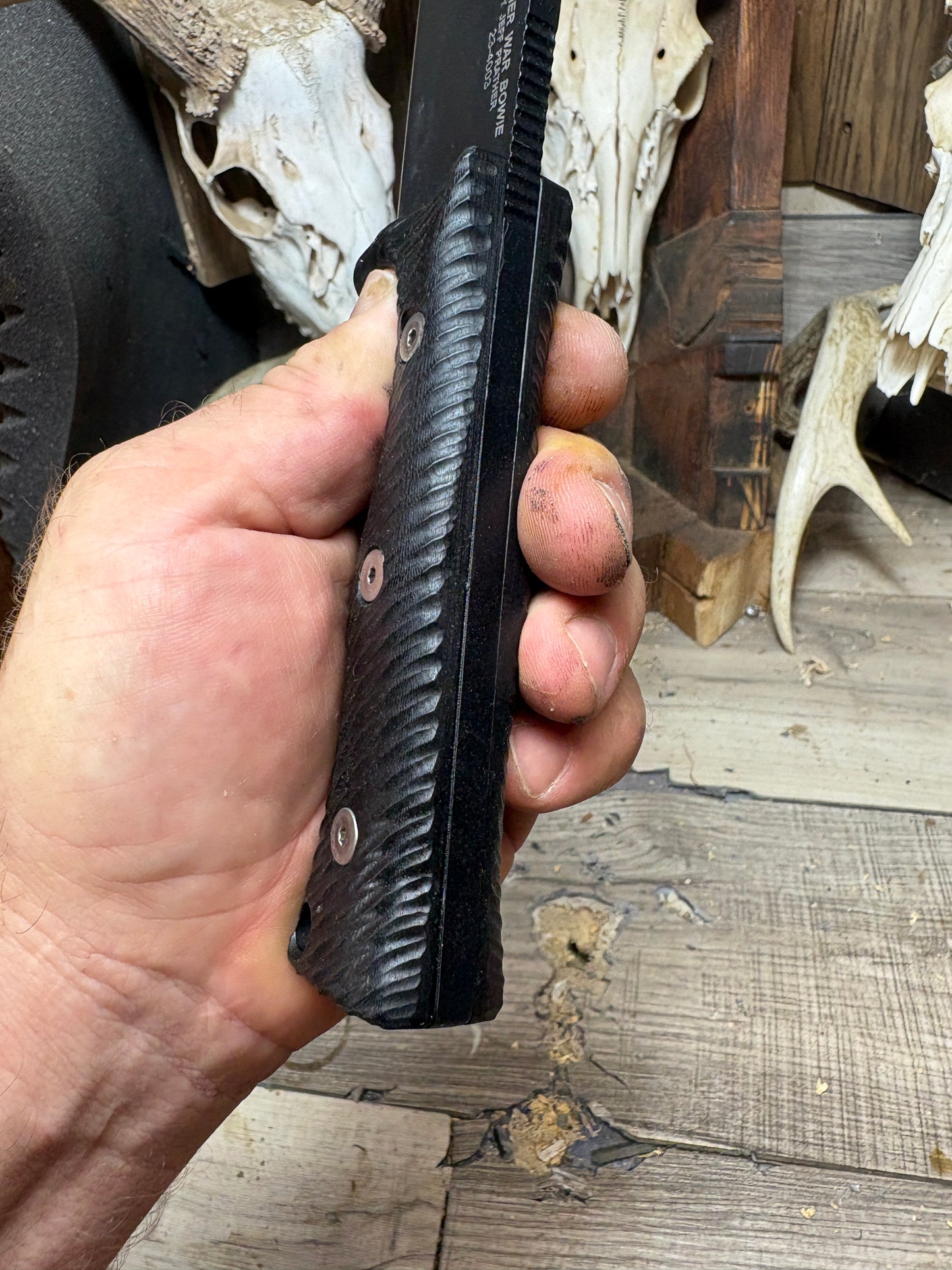 Tops Knives War Bowie V2 Handles