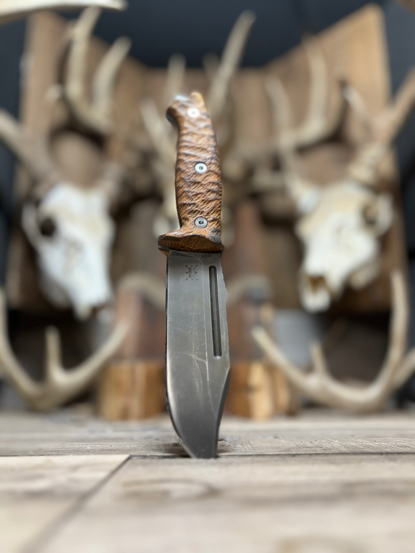 Work Tuff Gear Asset linen micarta handles