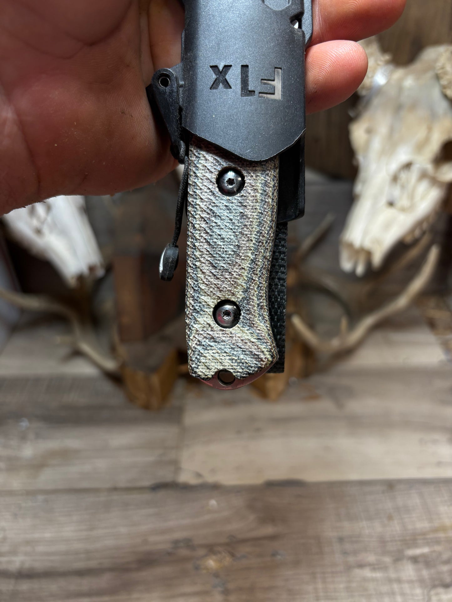 Fallkniven F1X Handles